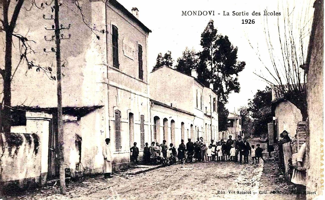 Mondovi - Ecoles - Sortie - 1926.jpg